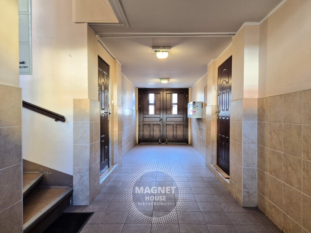 4 pokoje z potencjałem blisko Wałów Chrobrego (16)