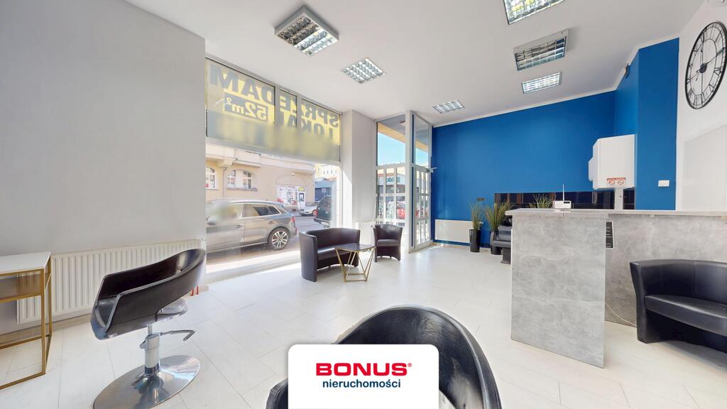 Atrakcyjny lokal użytkowy, duże witryny 499 tys. (3)