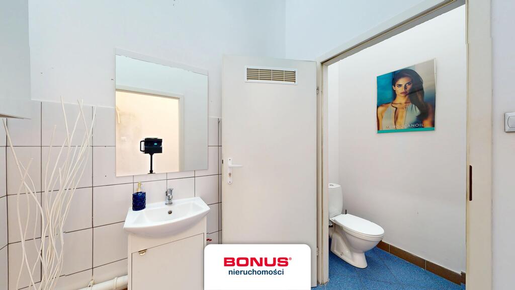 Atrakcyjny lokal użytkowy, duże witryny 499 tys. (10)