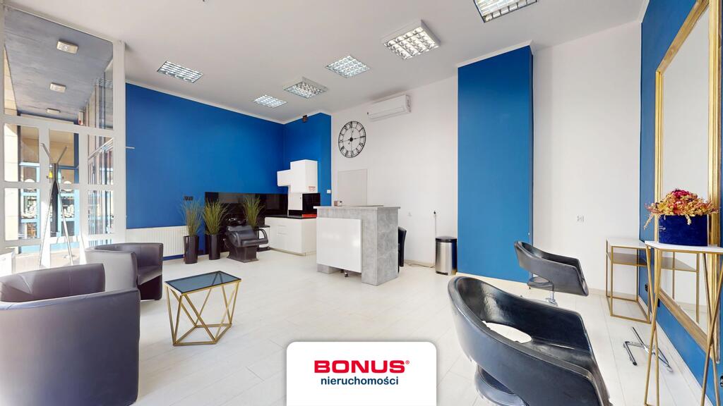 Atrakcyjny lokal użytkowy, duże witryny 499 tys. (2)