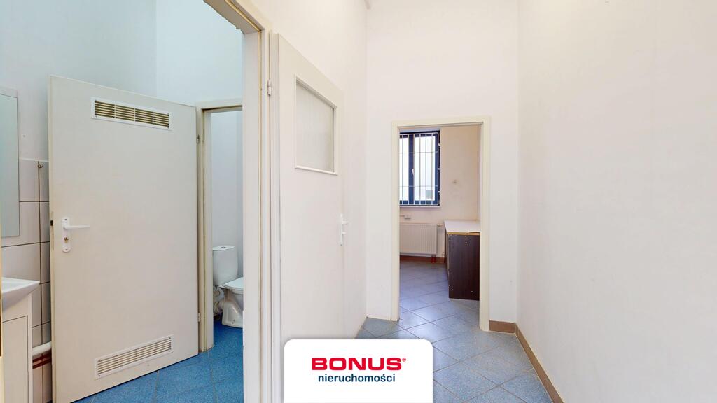 Atrakcyjny lokal użytkowy, duże witryny 499 tys. (6)