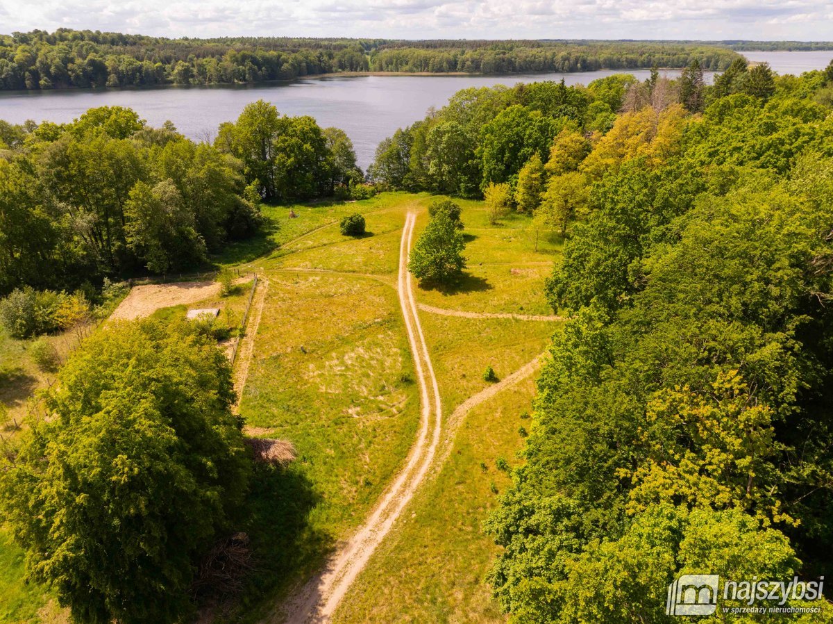 Cieszyno Łobeskie - Działka nad samym jeziorem  (8)