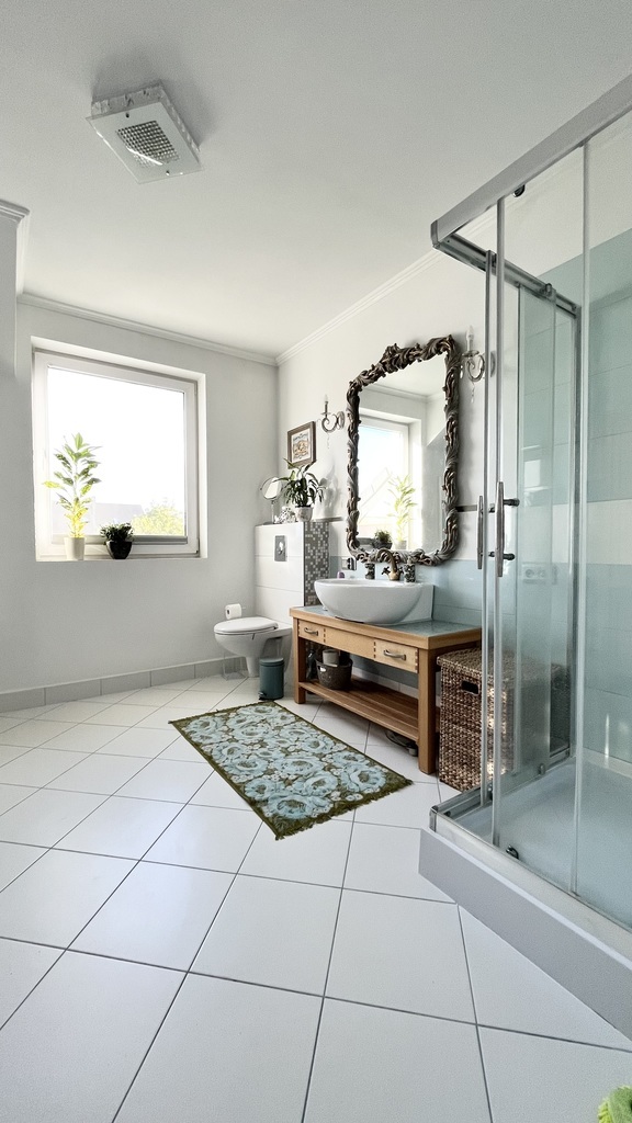 Bliźniak z dala od zgiełku miasta (10)