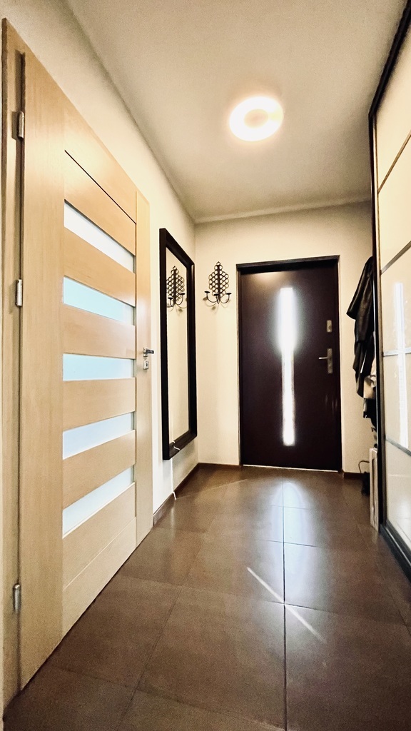 Nowoczesny dom z dala od zgiełku miasta - Załom (14)