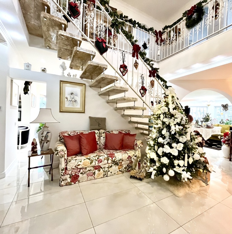 Luksusowa Posiadłość/Jezioro Głąbokie (3)