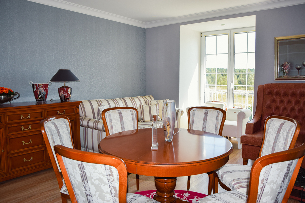 Luksusowa Posiadłość/Jezioro Głąbokie (15)