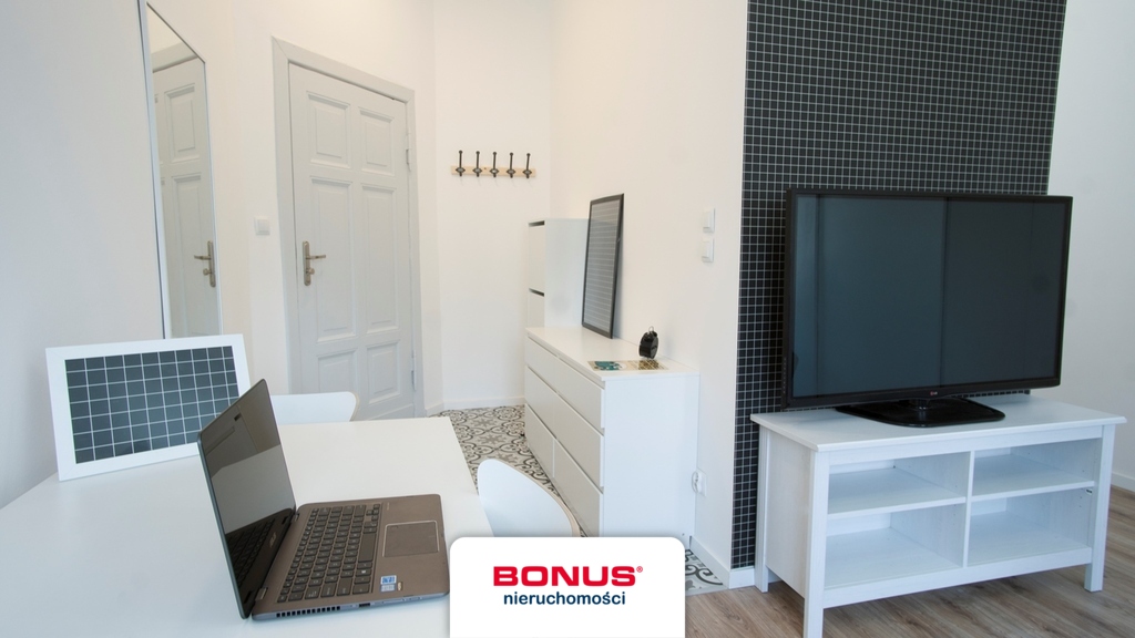 Mieszkanie w pięknej kamienicy (3)