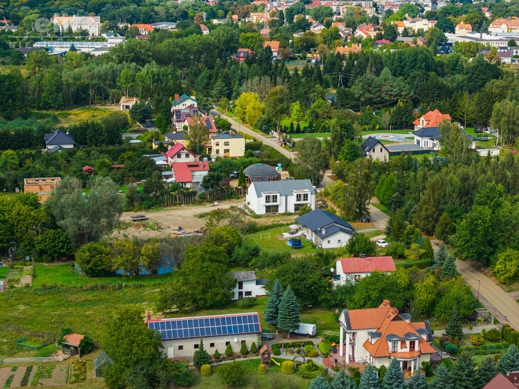 Drawsko Pomorskie, bliźniak przy jeziorze (4)