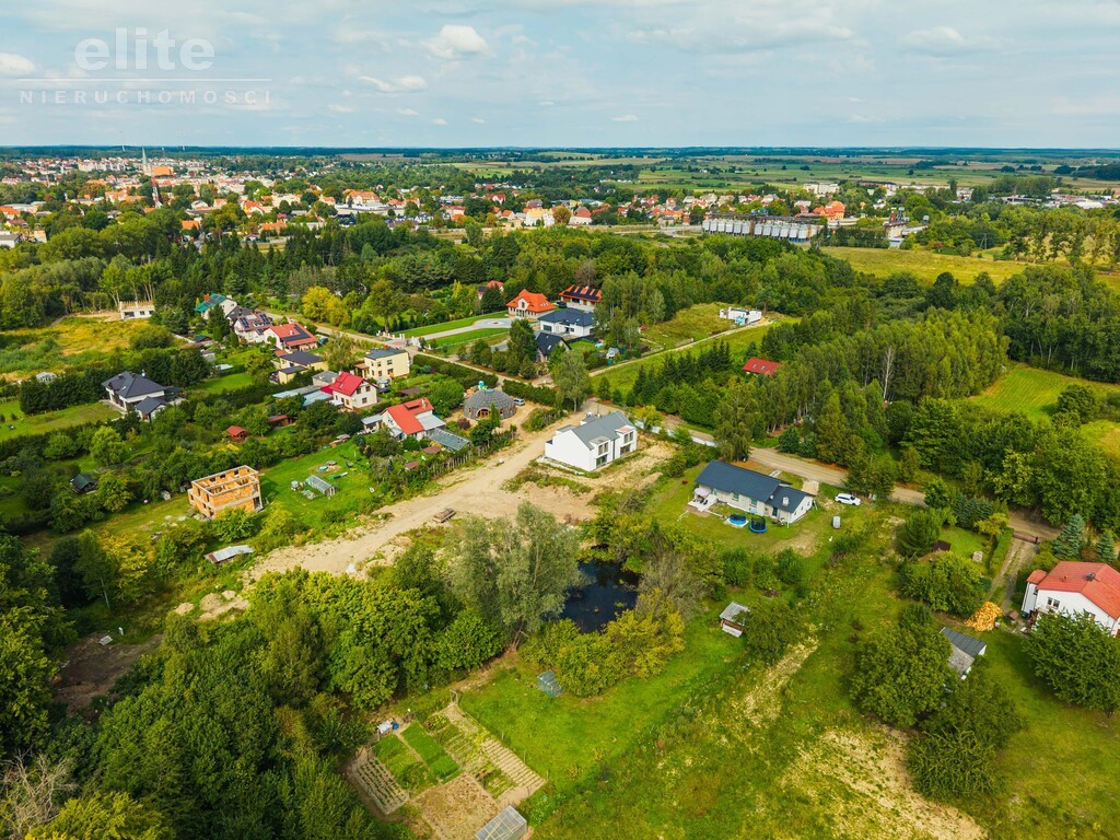 Drawsko Pomorskie, bliźniak przy jeziorze (7)