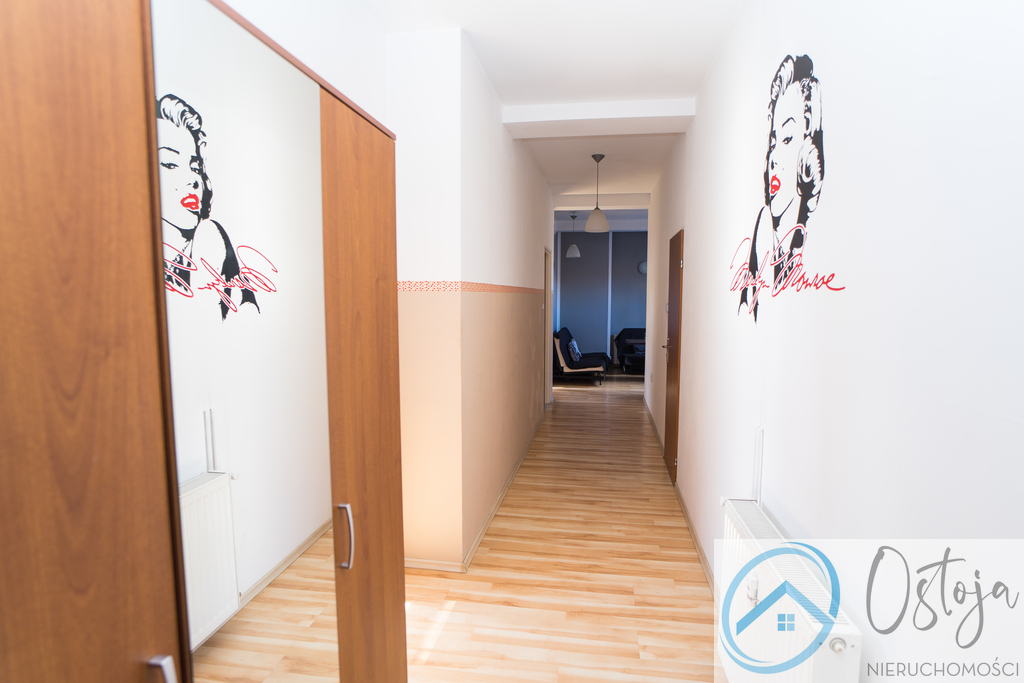 4 pokojowe na poddaszu blisko centrum (18)