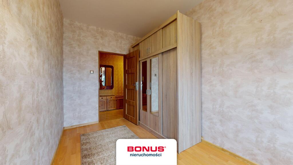 3 pokoje z parkingiem i widokiem, os. Słoneczne. (5)