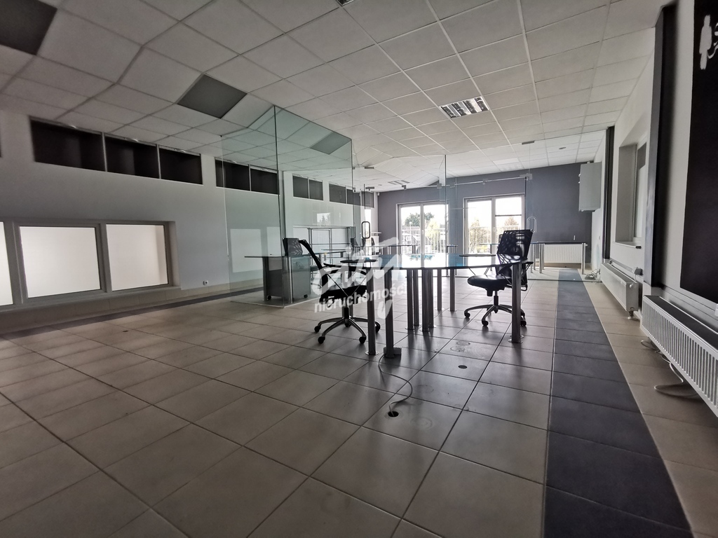 Powierzchnia biurowa, 150 m2. Parking. (2)