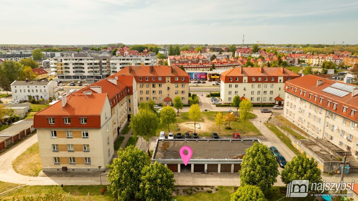 Kołobrzeg - garaż przy ul. Trzebiatowskiej (4)