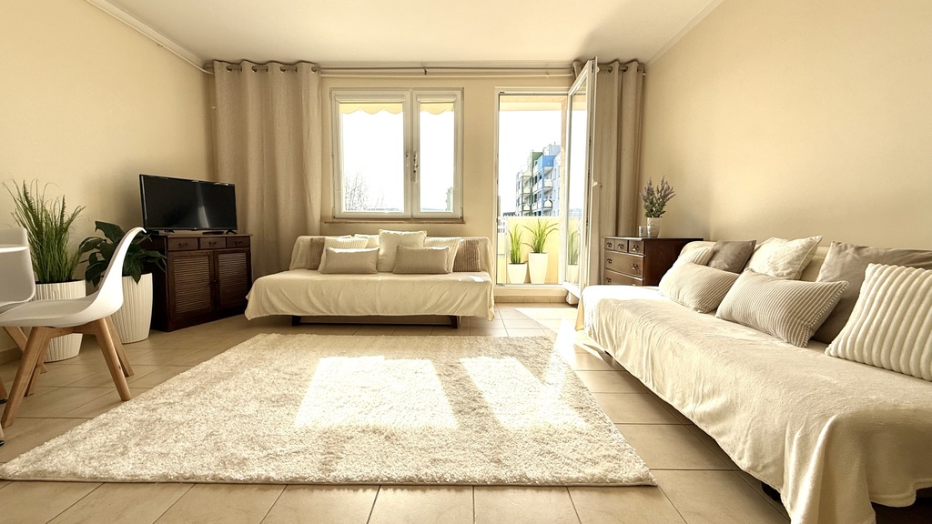 Na sprzedaż 3 pokojowe mieszkanie w Kołobrzegu (3)