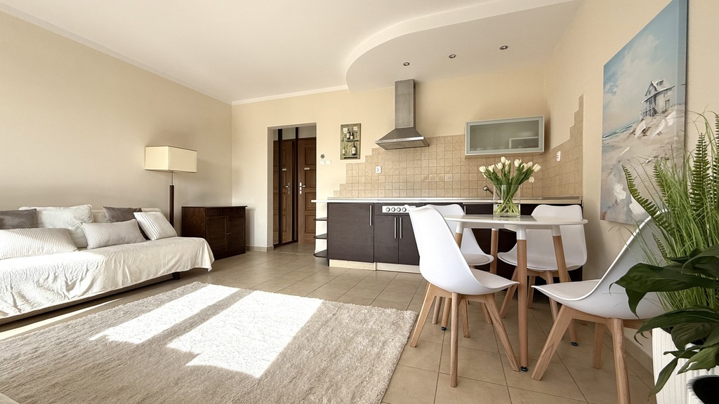 Na sprzedaż 3 pokojowe mieszkanie w Kołobrzegu (4)