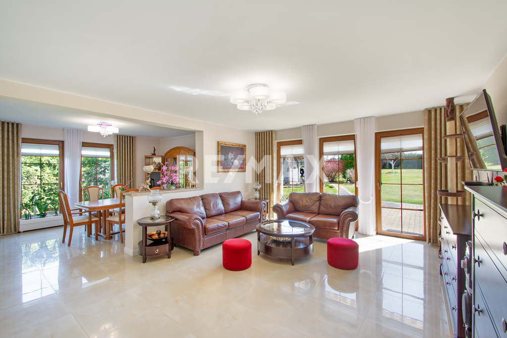 Piękny dom nad morzem 245 m2 blisko Kołobrzegu (1)