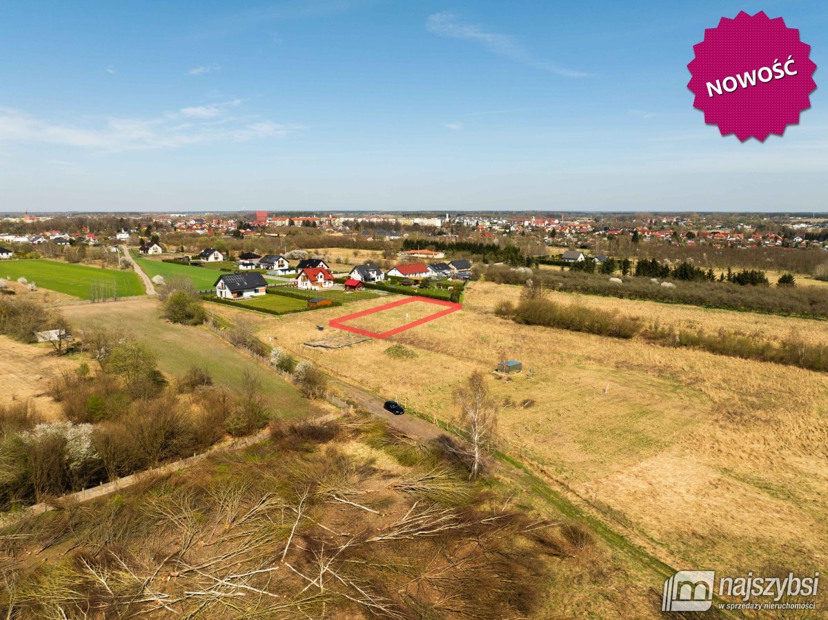 Nowogard - działka pod budowę domu 870m2 (1)