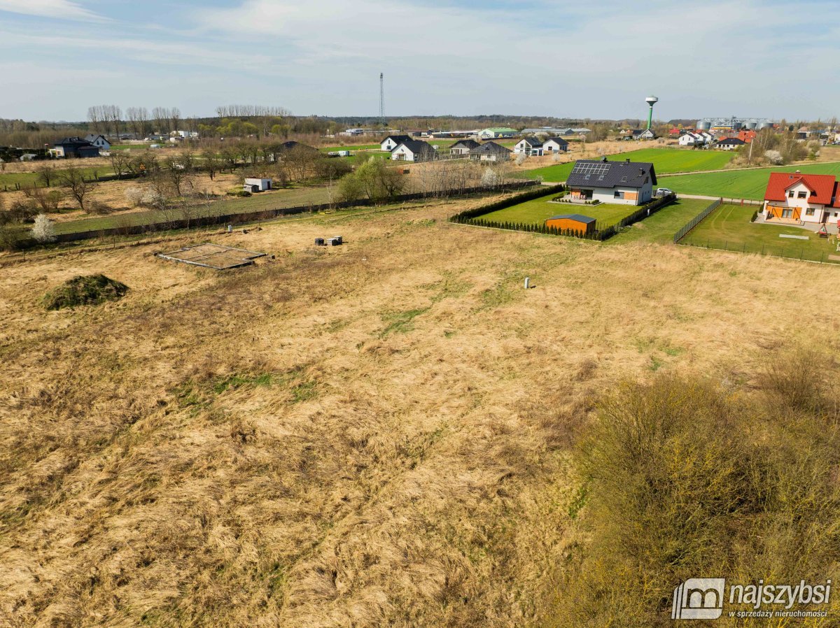 Nowogard - działka pod budowę domu 870m2 (18)