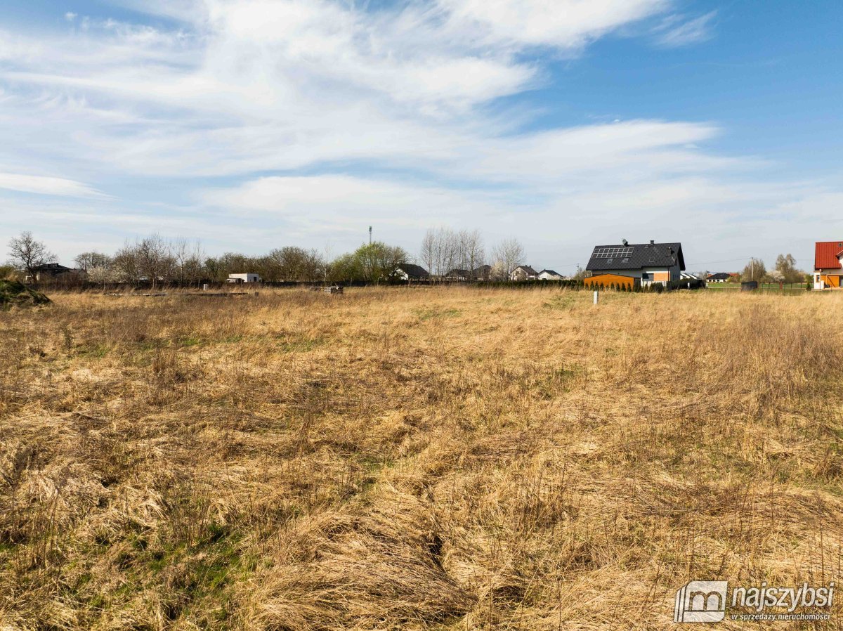 Nowogard - działka pod budowę domu 870m2 (8)