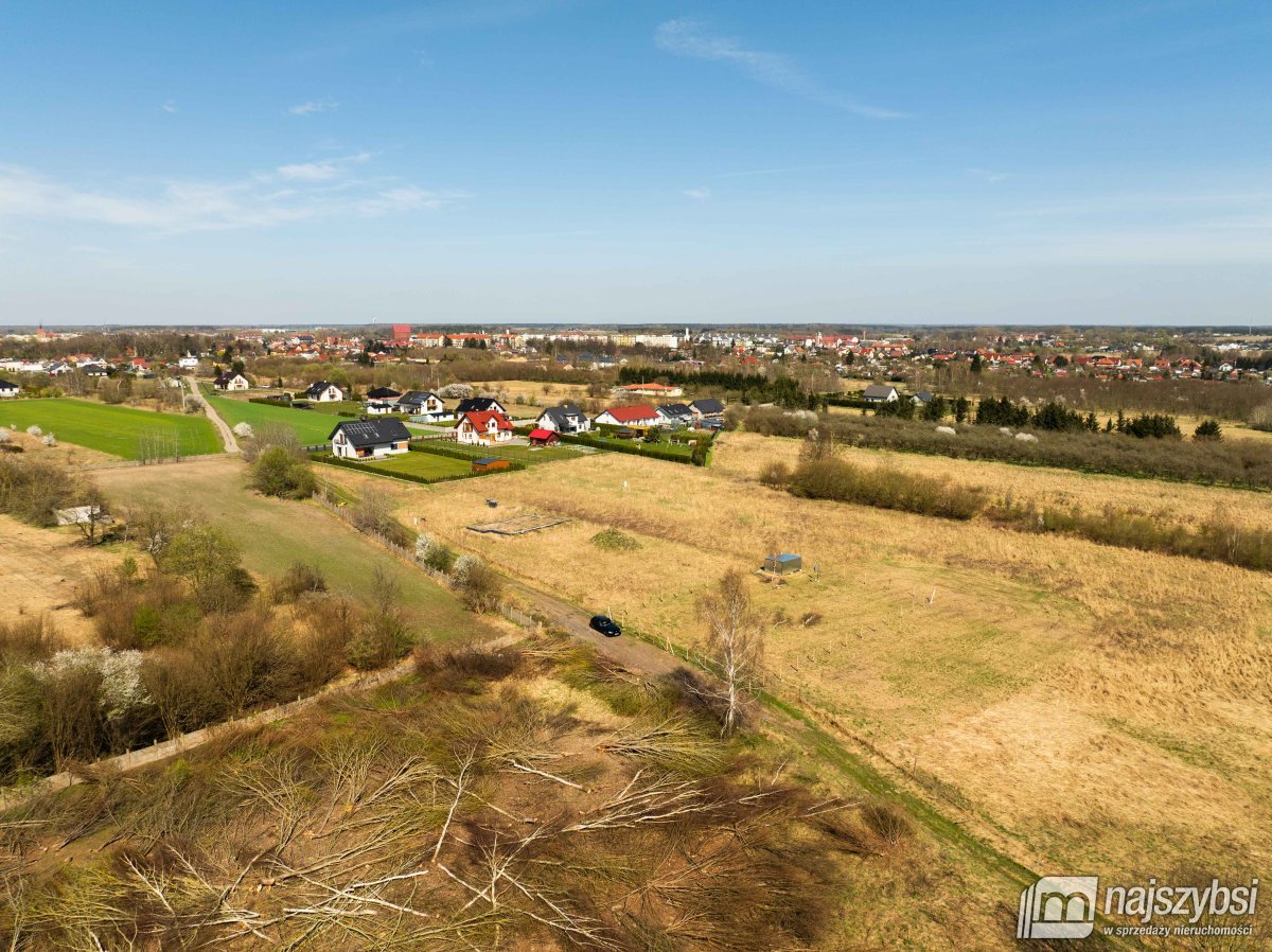 Nowogard - działka pod budowę domu 1024m2 (2)