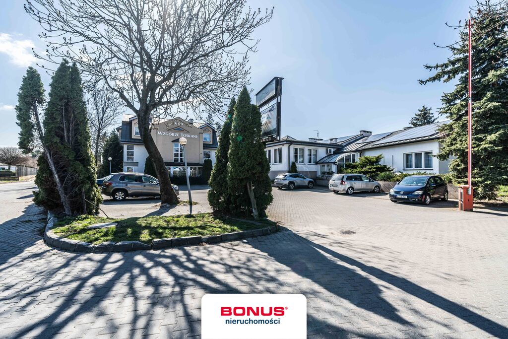 Hotel przy wjeździe do Poznania - Przeźmierowo (1)