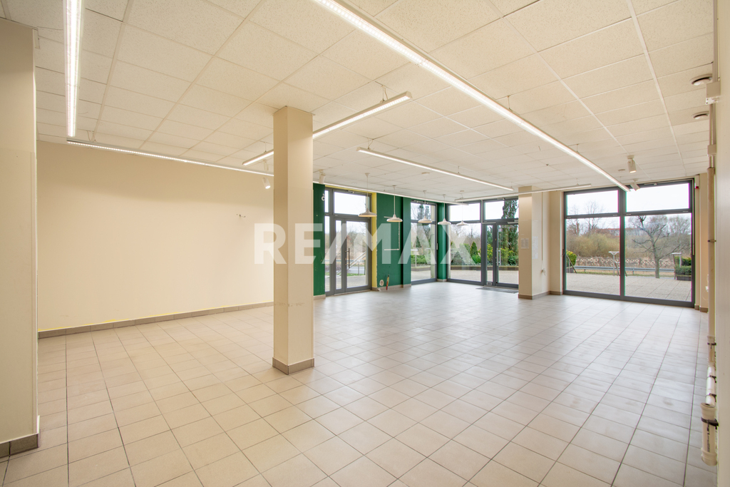 Lokal Handlowo-Usługowy w Centrum Kołobrzegu (3)