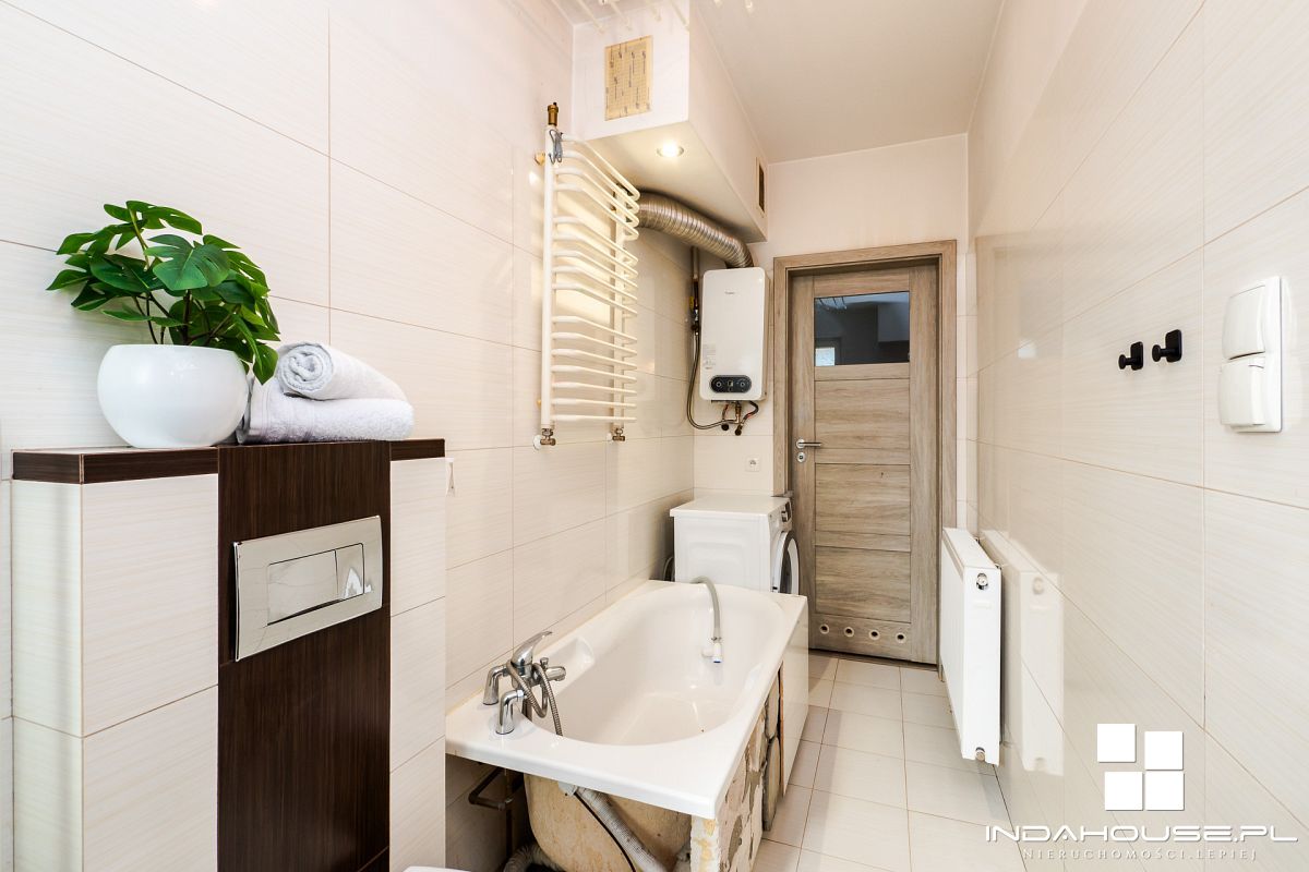 Rozkładowe, 3 pokojowe mieszkanie na parterze, ide (11)