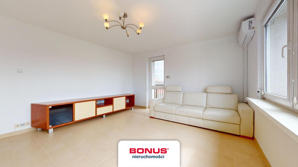 Super lokalizacja! 3 pokoje w centrum z parkingiem (2)