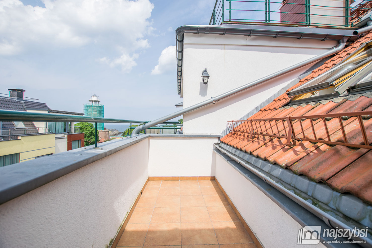 KOŁOBRZEG - APARTAMENT - WIDOK NA MORZE I LATARNIĘ (23)