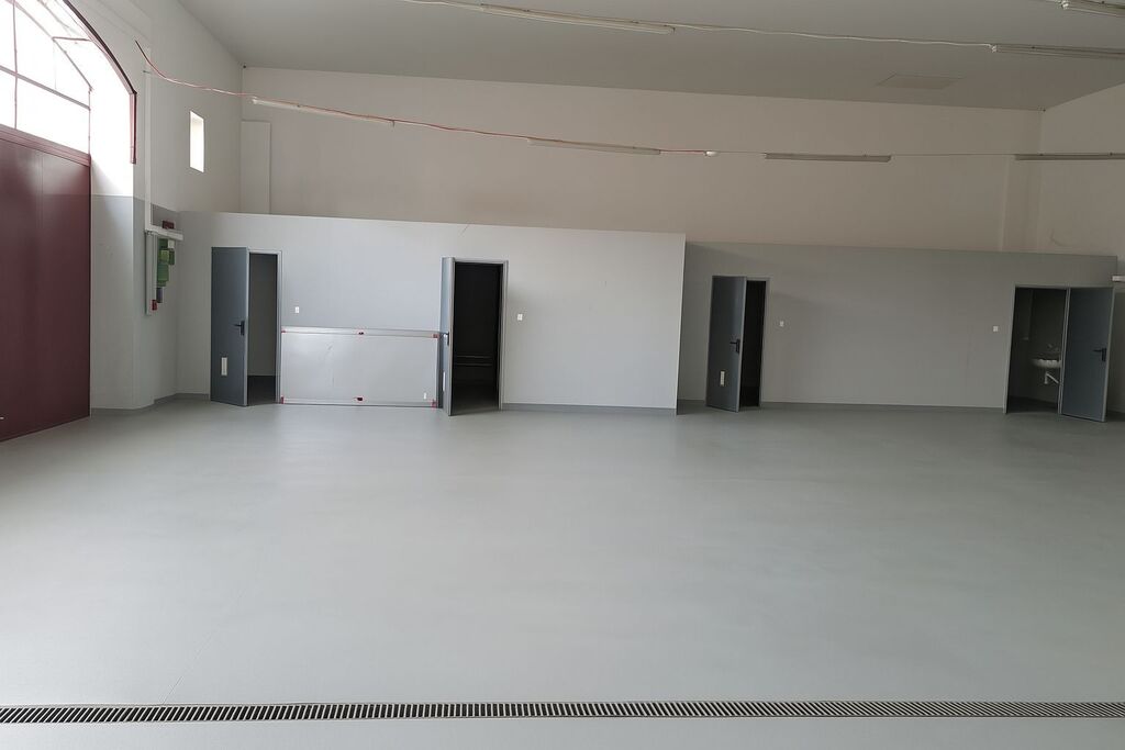 WYNAJEM – HALA IDEALNA NA HURTOWNIĘ LUB MAGAZYN ! (3)