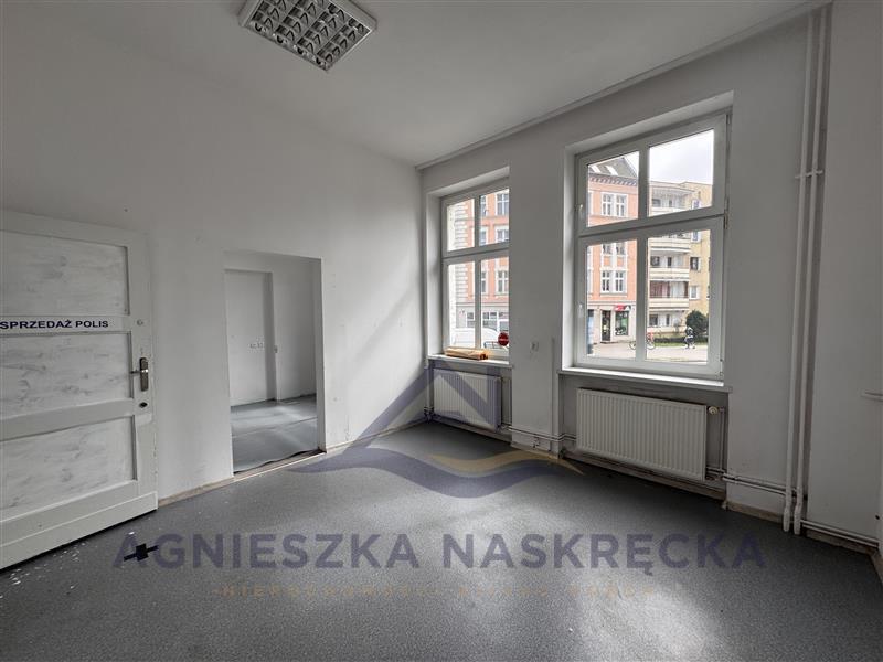 Lokale biurowe w Centrum Kołobrzegu do wynajęcia. (1)
