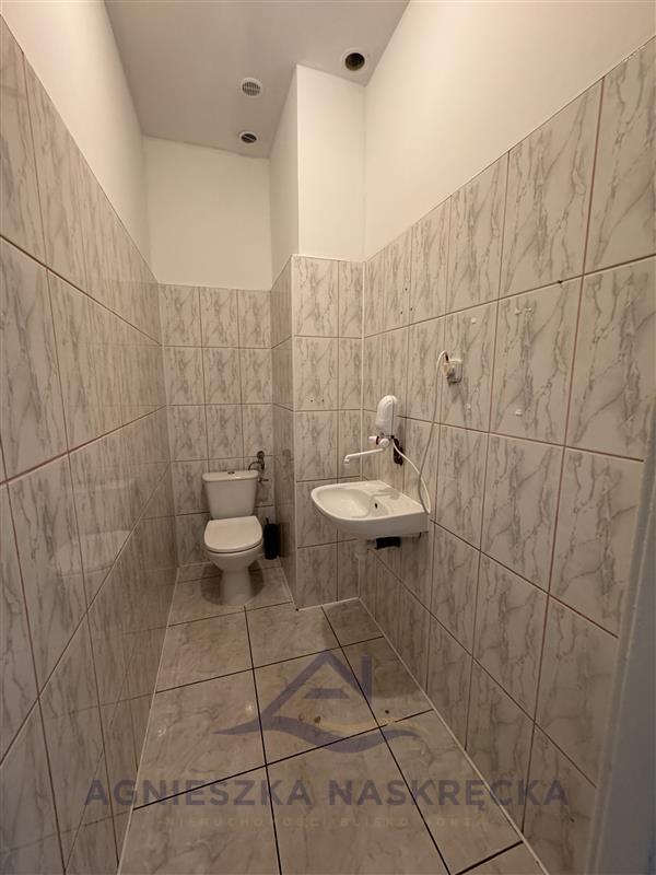 Lokale biurowe w Centrum Kołobrzegu do wynajęcia. (5)