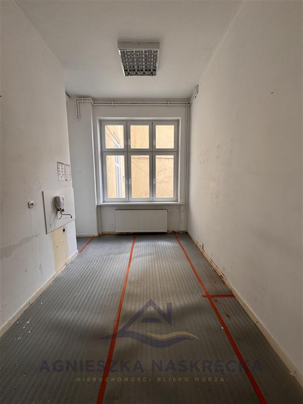 Lokale biurowe w Centrum Kołobrzegu do wynajęcia. (7)
