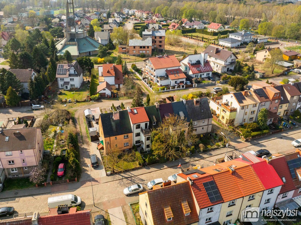 Świnoujście Warszów - świetny szereg z garażem (33)