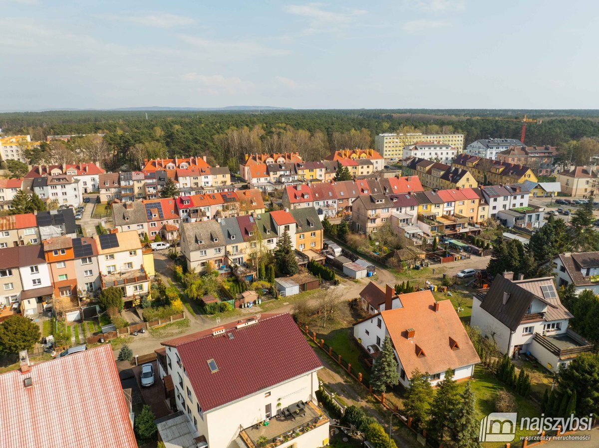 Świnoujście Warszów - świetny szereg z garażem (39)