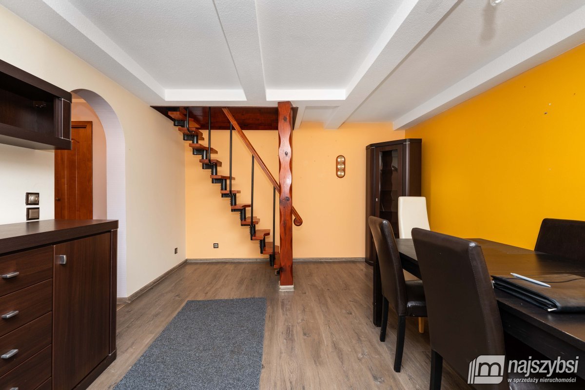 Bełczna - skrajny szereg 96m2 (12)