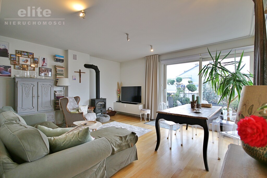 Mieszkanie z dużym tarasem (3)