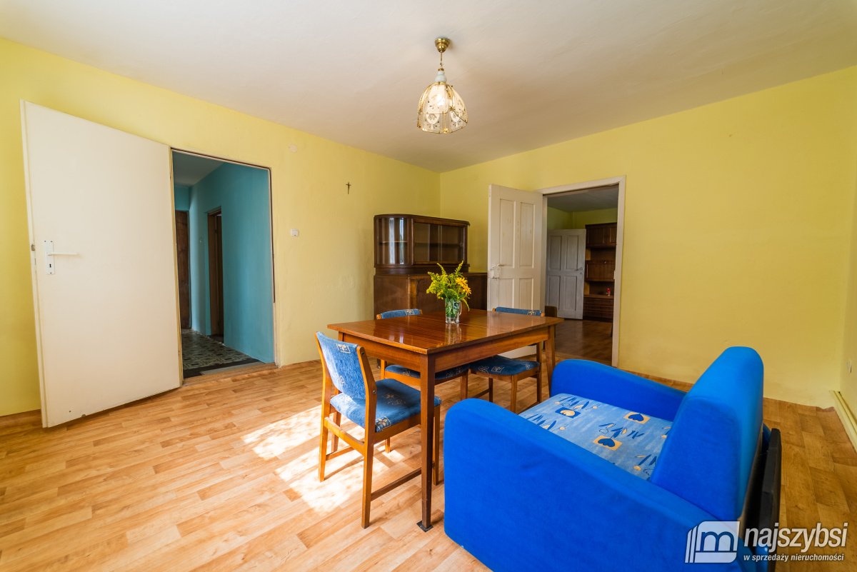 Sława- gospodarstwo z 2 domami na dużej działce. (18)