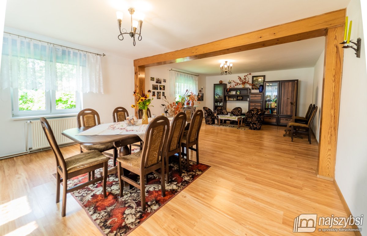 Sława- gospodarstwo z 2 domami na dużej działce. (4)