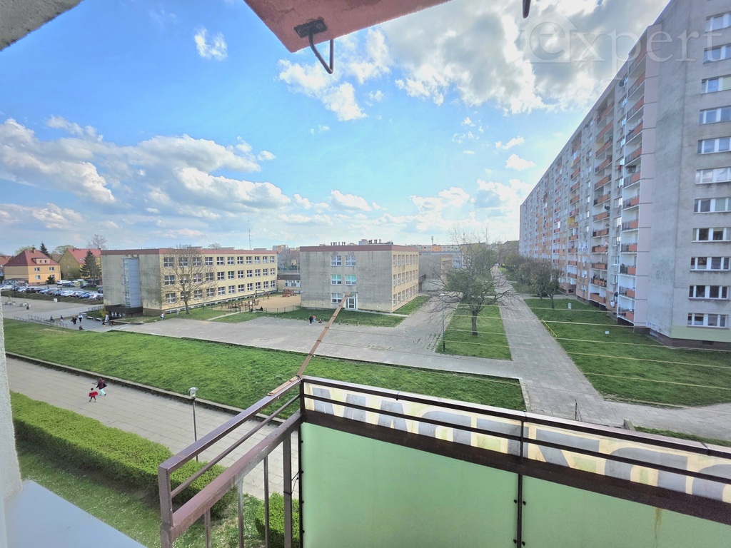 Trzy pokoje z balkonem - osiedle Zachód (22)