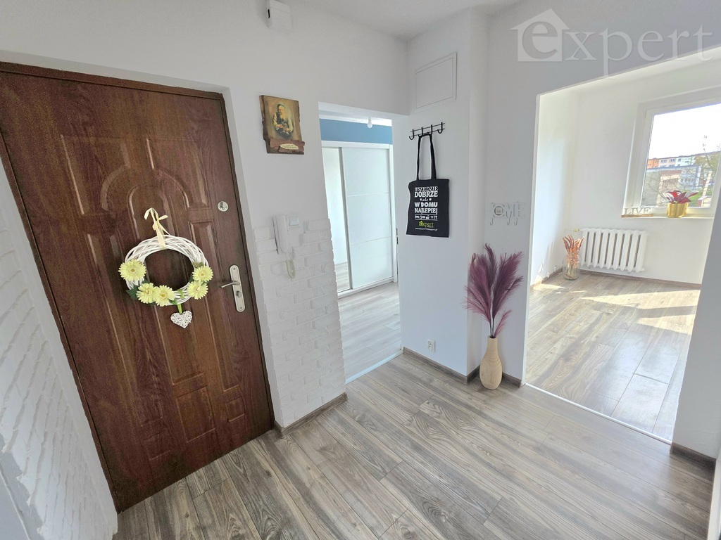 Trzy pokoje z balkonem - osiedle Zachód (1)