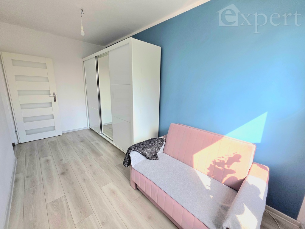 Trzy pokoje z balkonem - osiedle Zachód (10)