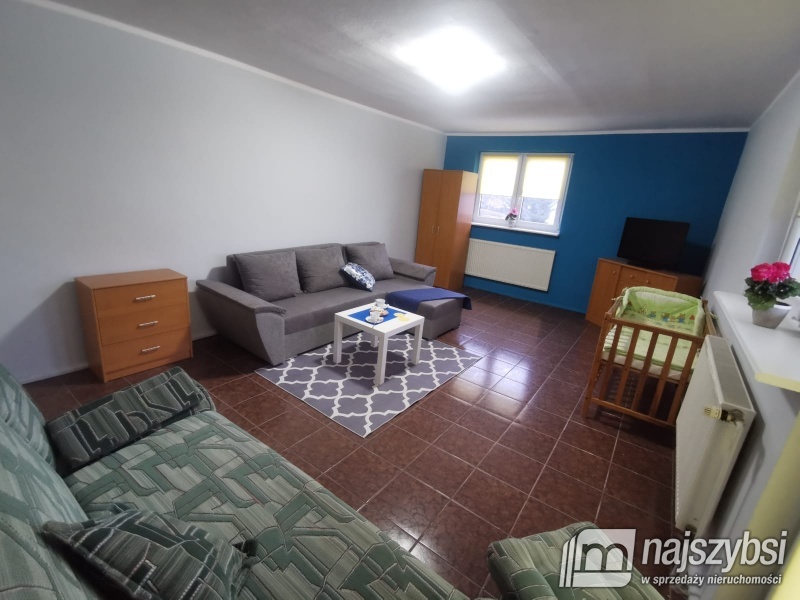 Pensjonat z widokiem na jezioro. (14)