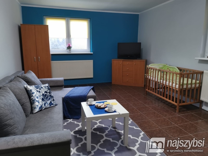 Pensjonat z widokiem na jezioro. (15)