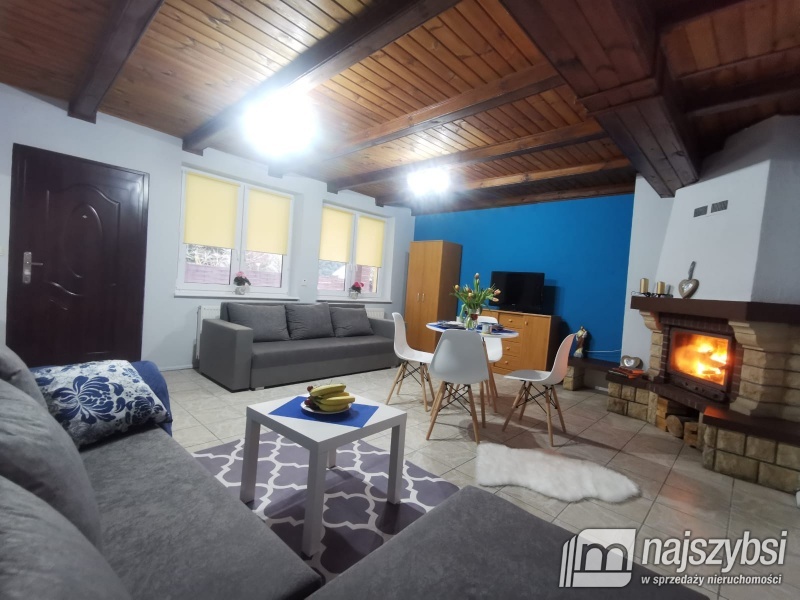 Pensjonat z widokiem na jezioro. (2)