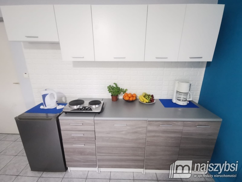 Pensjonat z widokiem na jezioro. (27)