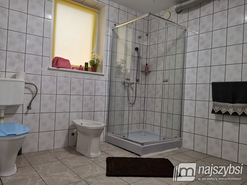 Pensjonat z widokiem na jezioro. (29)