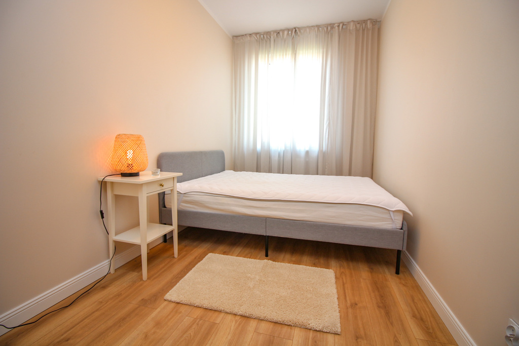 Pod klucz, mieszkanie w centrum, garaż , winda (8)