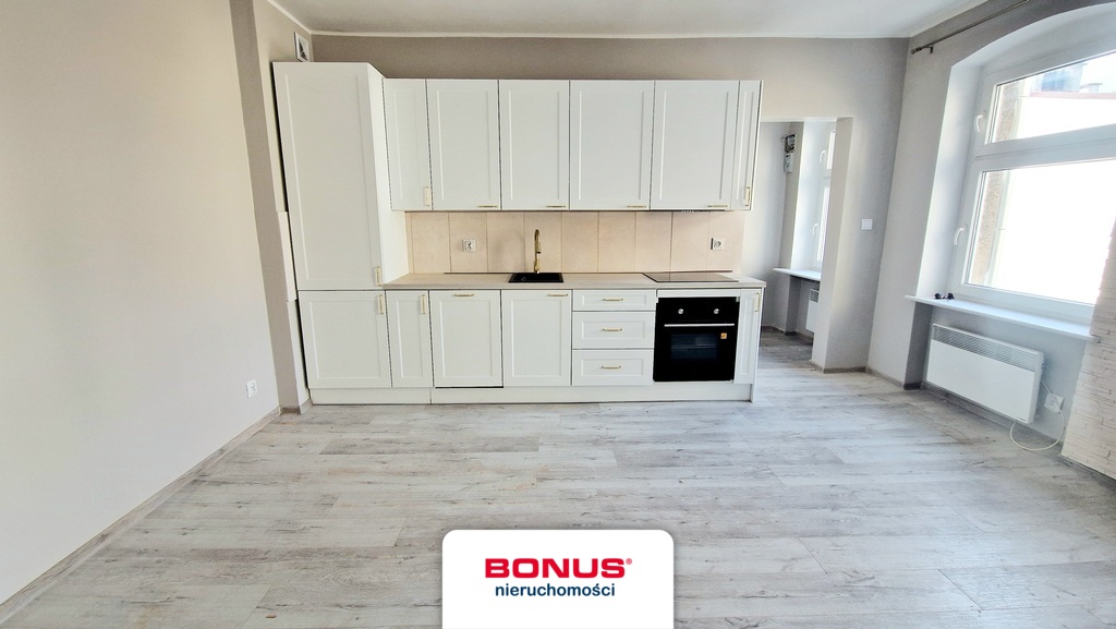 Dwa pokoje po remoncie w centrum (2)