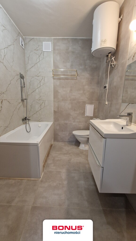 Dwa pokoje po remoncie w centrum (9)